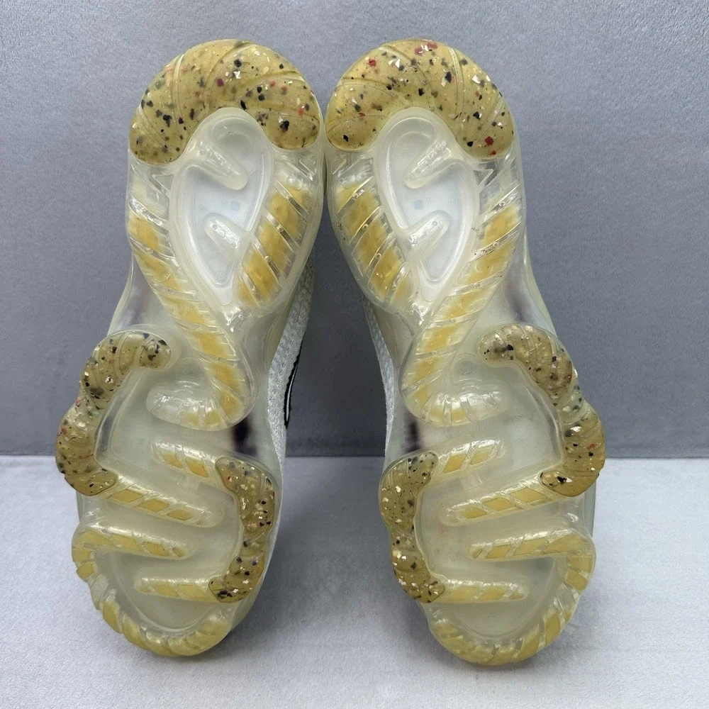 Womens 7.5 / 6Y Nike Air VaporMax 2021 FK Shoes White / Silver Running Sneakers